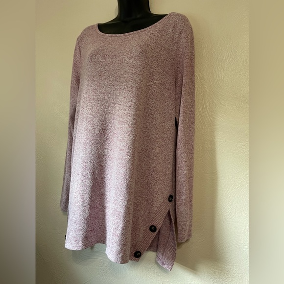 APT 9, size large. - Picture 5 of 6